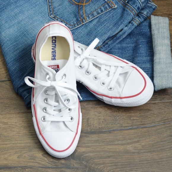 Converse Shoes - Brilliant White Converse!